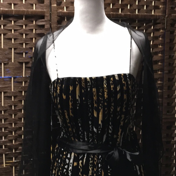 Aloha Bundle- Gentle use twice JS Collection Cocktail dress - Picture 4 of 10